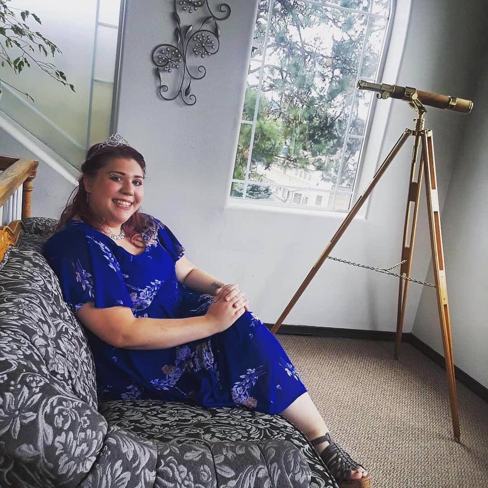 Meet your Posher, Emily